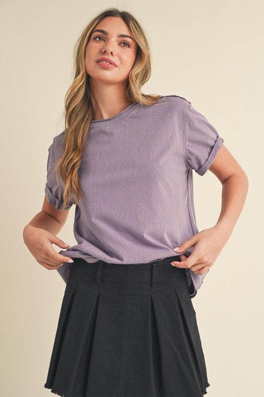 Aemi + Co Exposed Seam Round Neck Short Sleeve T-Shirt in Mauve - us.meeeshop