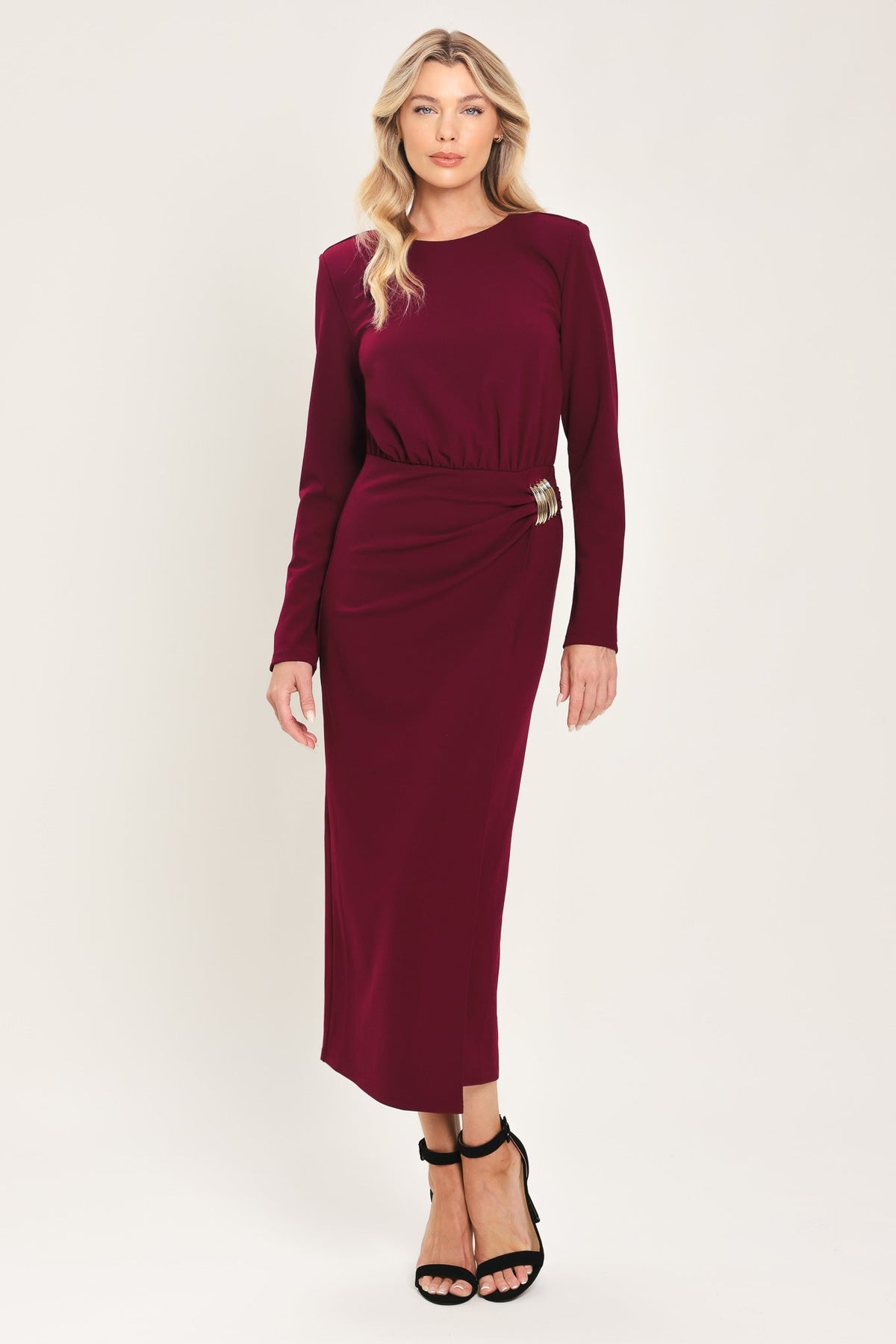 Flying Tomato Bordeaux Sculpt Burgundy Gathered Hardware Midi Dress in BURGUNDY