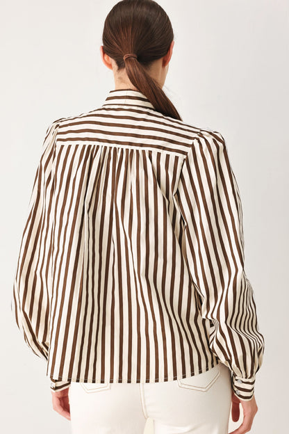 Flying Tomato Candyline Poet Woven Top in TAUPE/BURGUNDY view 6 - Candy Top Post Malone