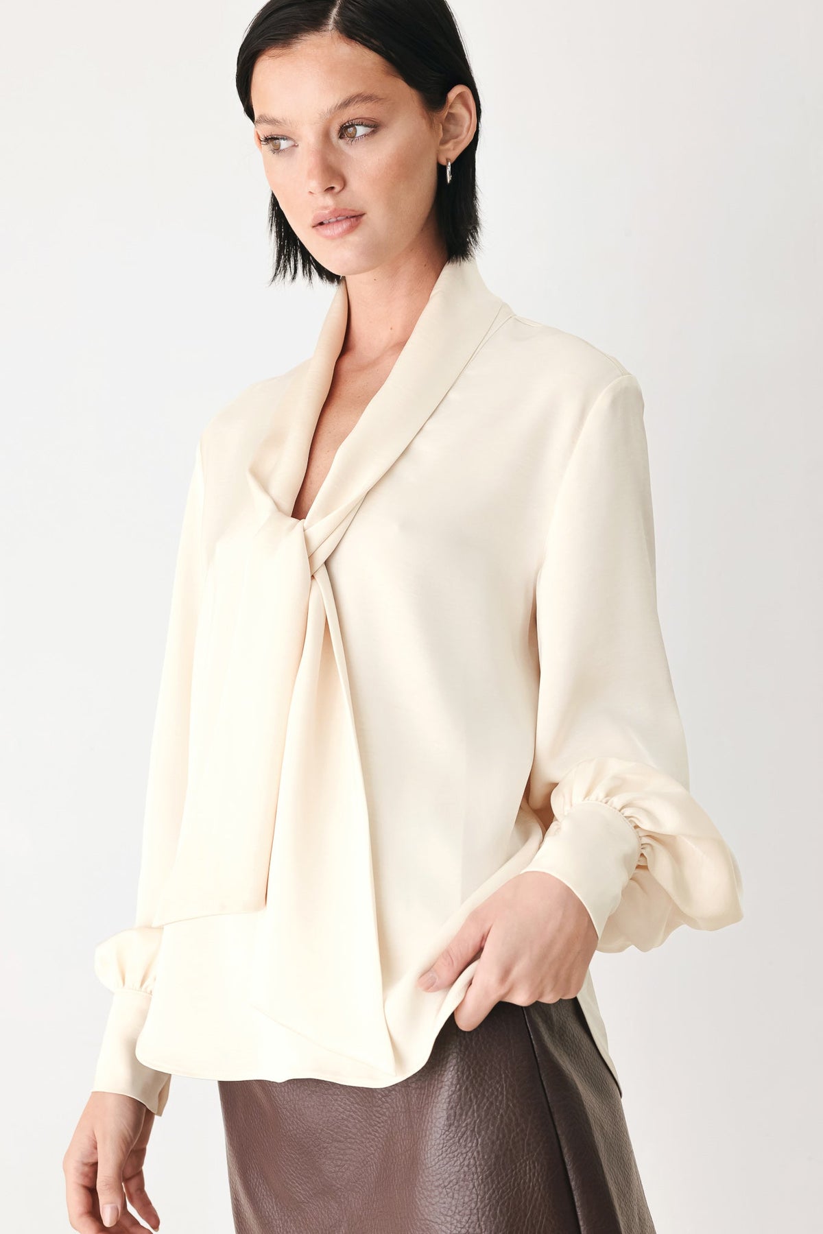 Flying Tomato Champagne Wishes Tie Front Blouse in MAUVE view 5 - Wishes Blouse (top)