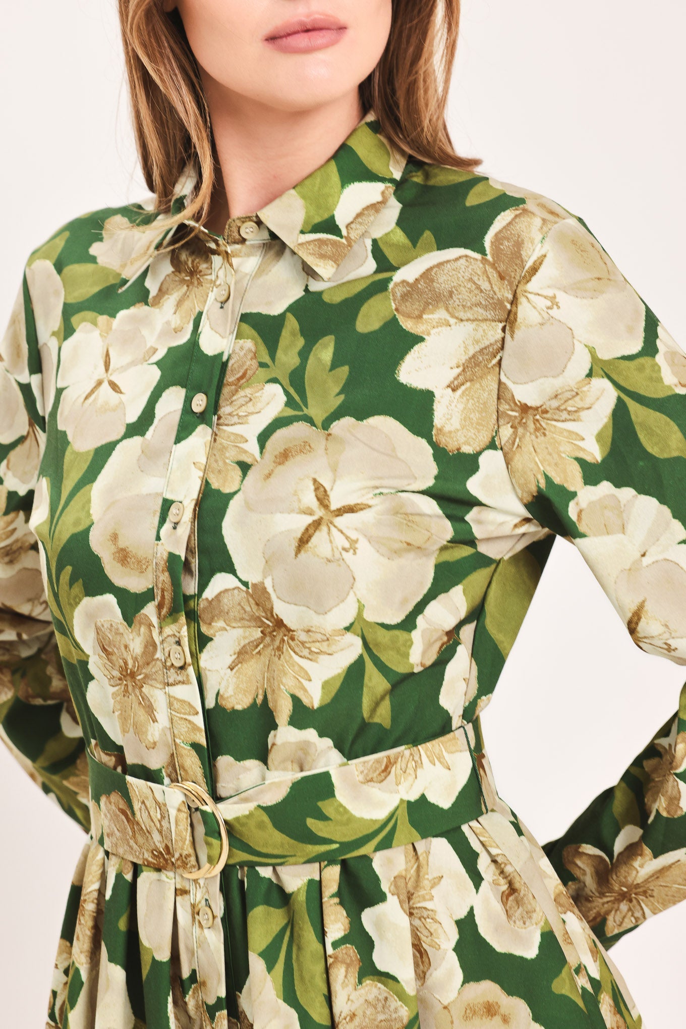 Flying Tomato Evergreen Camellia Dream Woven Midi Shirt Dress in GREEN view 3