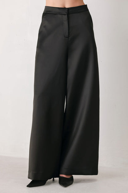 Flying Tomato Modern Noir Black/burgundy Wide-leg Pants in BLACK view 2 - Neo Noir Pants (bottom)