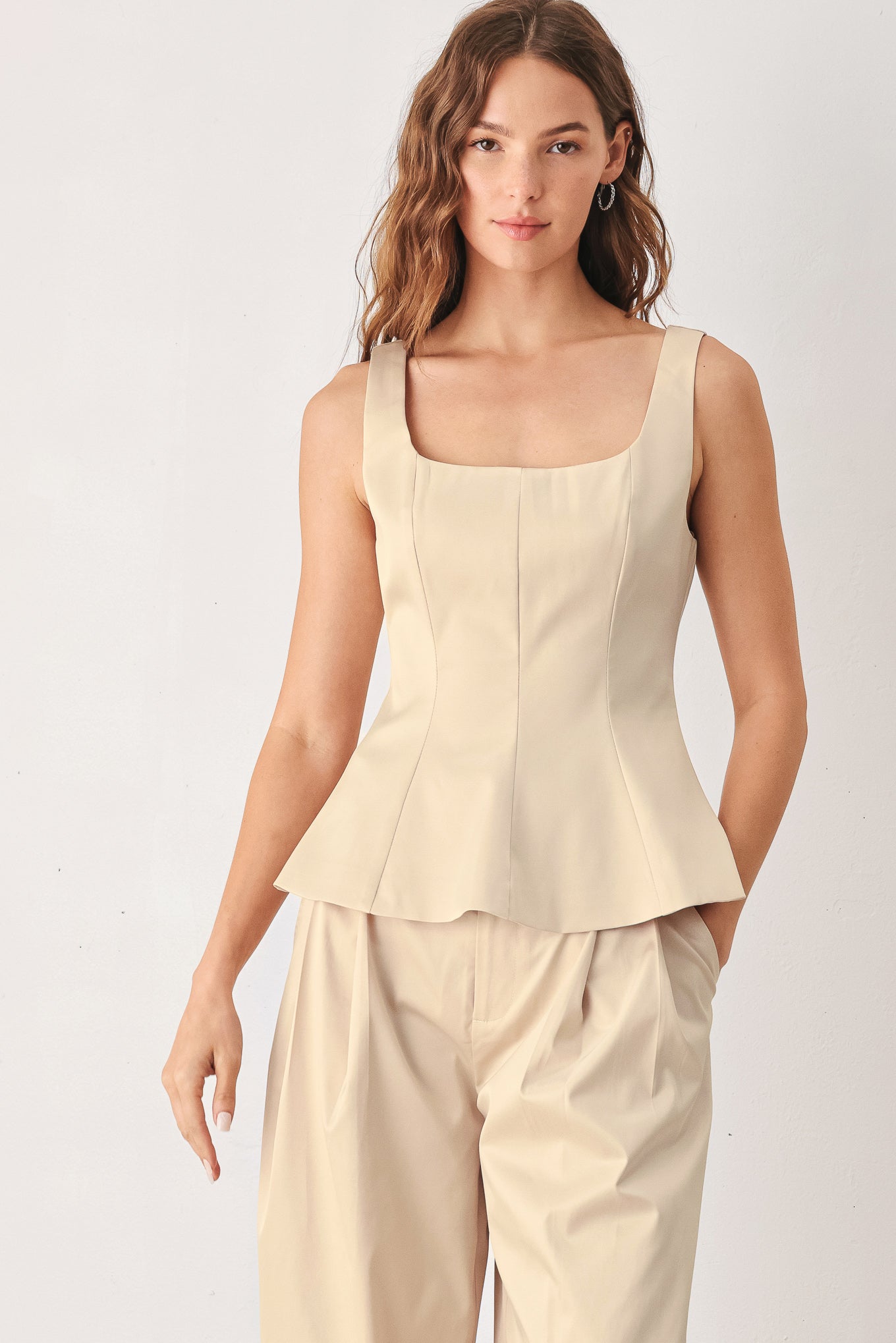 Flying Tomato Parchment Woven Top in CHAMPAGNE view 6