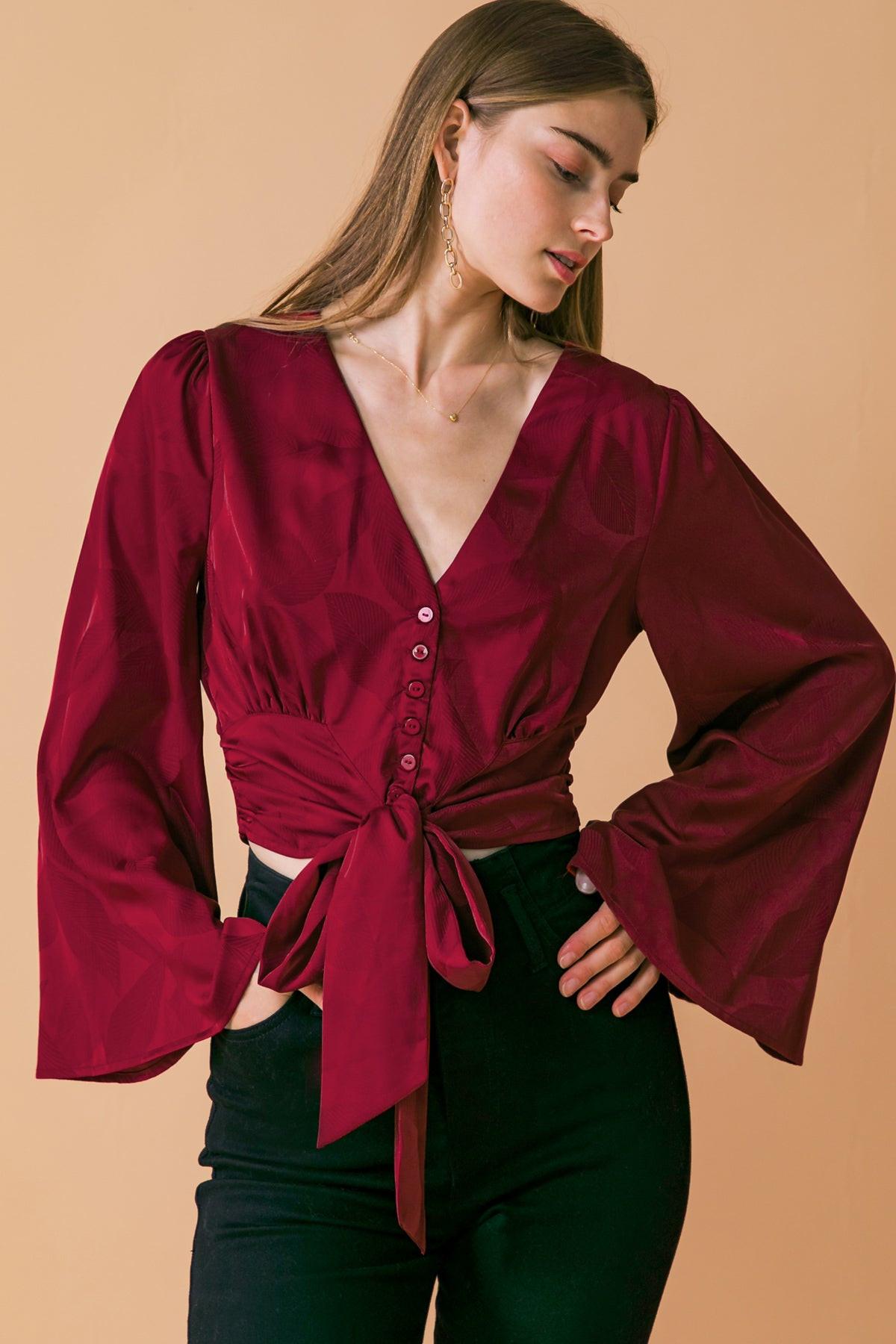Flying Tomato the Right Addition Woven Top in BURGUNDY