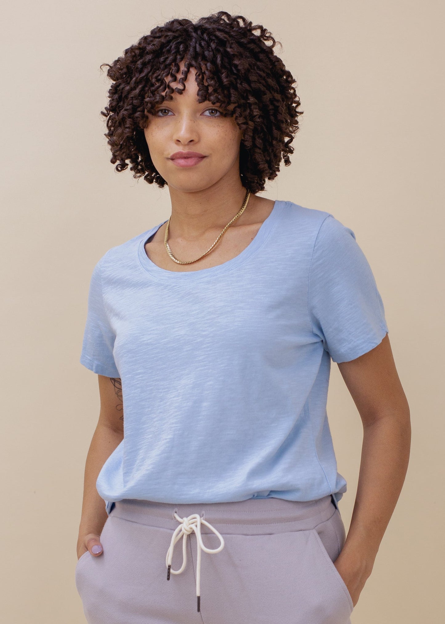 Glee + Co Easy Slub Tee in XS view 4 - Buck Mason Slub Easy Tee (top)