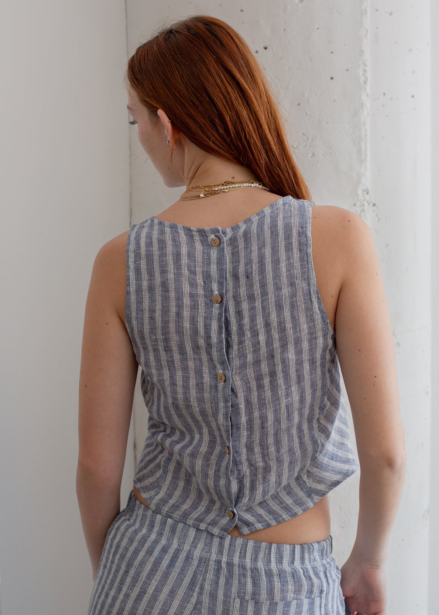 Glee + Co Linen Button Back Tank in M view 3 - Linen Button Tank Top