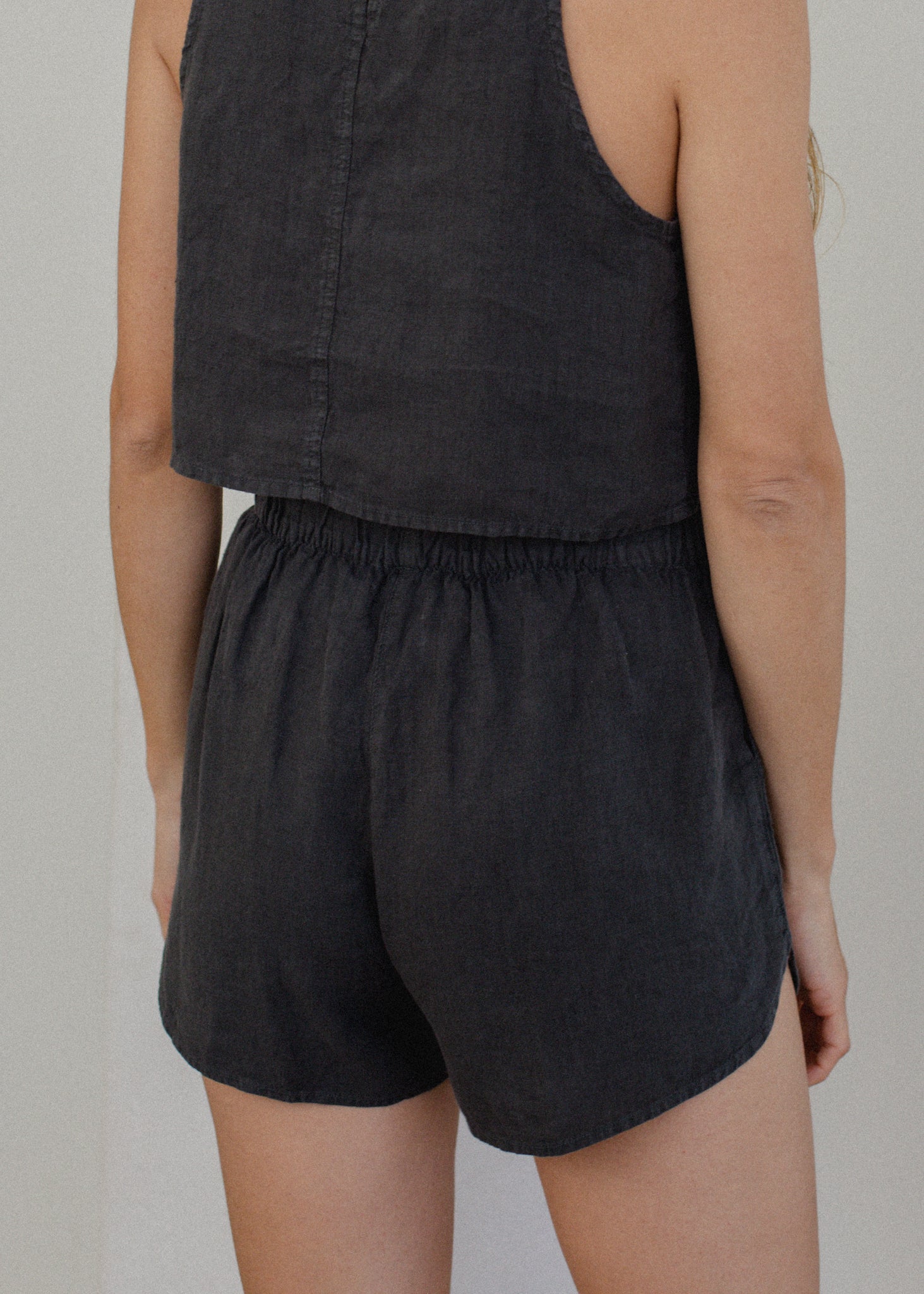 Glee + Co Linen Pull-on Shorts in XS view 3 - Linen Shorts Pull And Bear (bottom)
