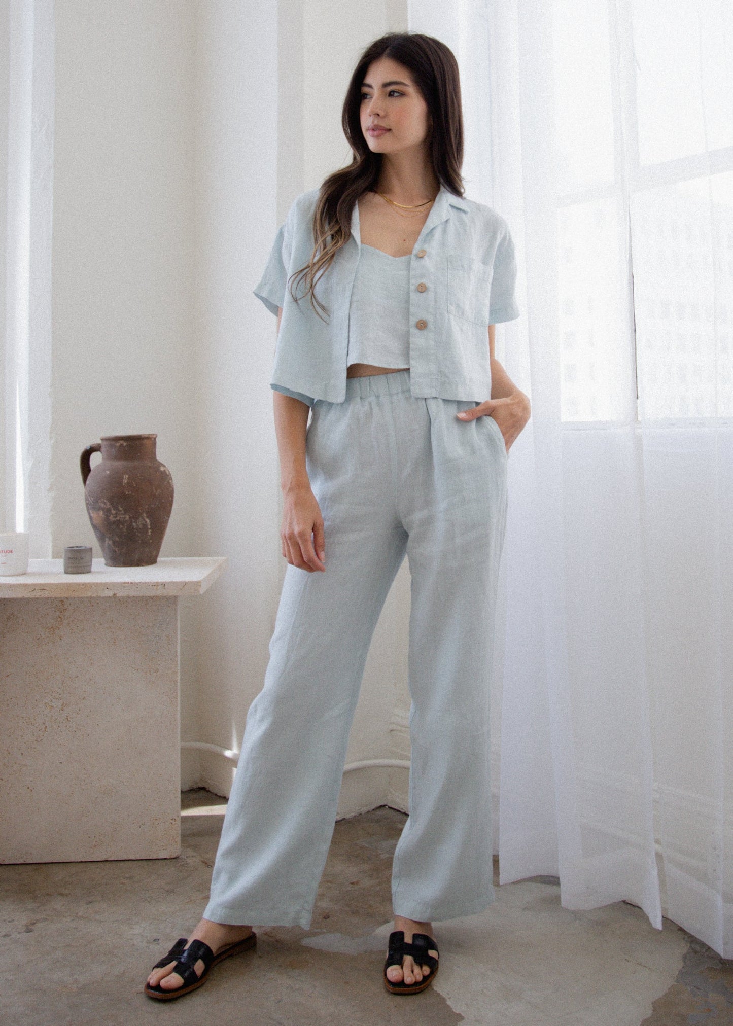 Glee + Co Linen Wide Leg Pant in XS view 4 - Linen Wide Pants (bottom)