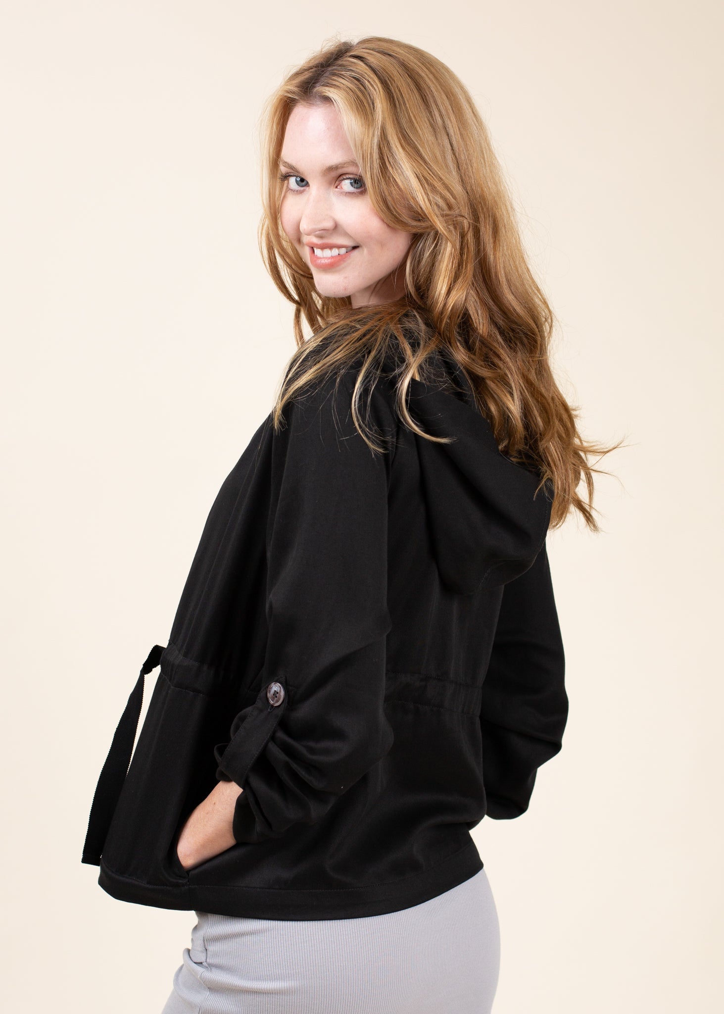 Glee + Co Tencel Jacket in M view 3 - Tencel Jacket Women (layer)