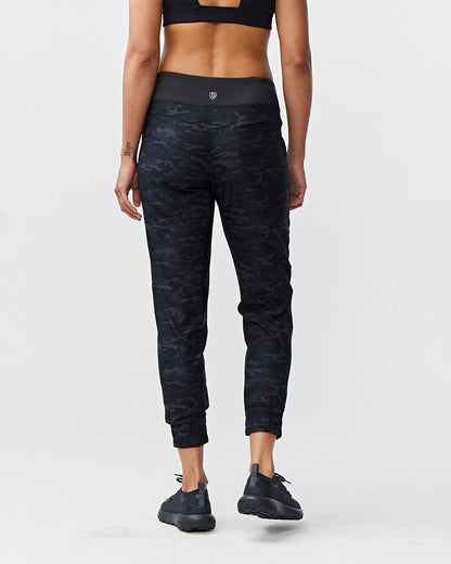 Goal Five Excel Jogger 7/8 Length 28" Pant in Black view 6 - Length Pant (bottom)