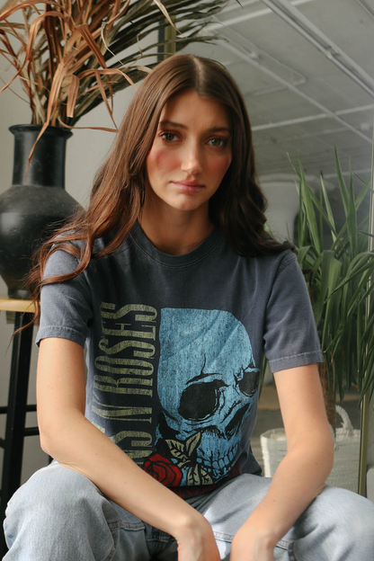 Guns N Roses Flower Skull Tee in M view 3 - Guns Roses Shirt (top)
