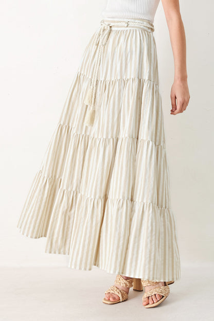 Hamptons Weekend Woven Maxi Skirt in TAUPE/WHITE (dress)