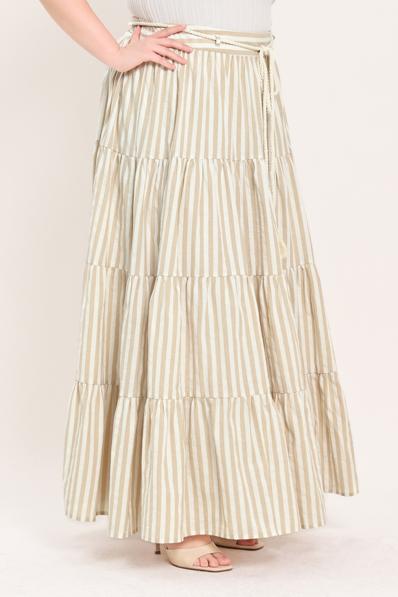 Hamptons Weekend Woven Maxi Skirt view 12 (dress)