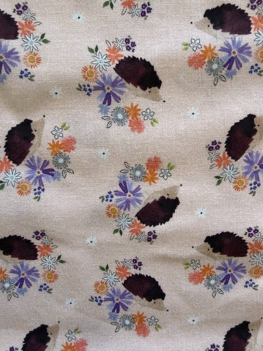 Hedgehog Bow Top in M view 2