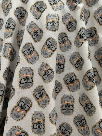 Hedgehog Skater Skirt in 1X view 5 - Hedgehog Skating
