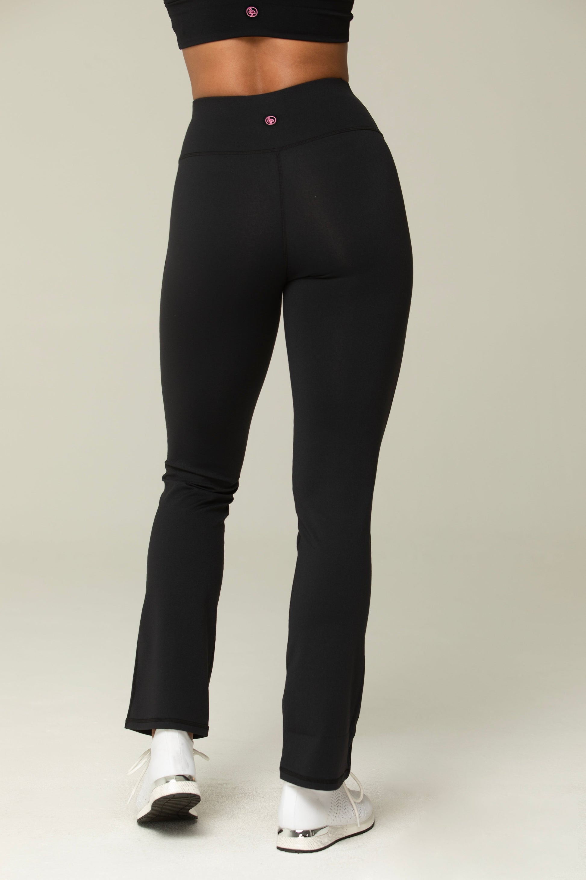 Helloday.us Bootcut Flare High Waist Leggings in INDIGO view 8 - High-Waisted - Bootcut Flare Leggings With Pockets