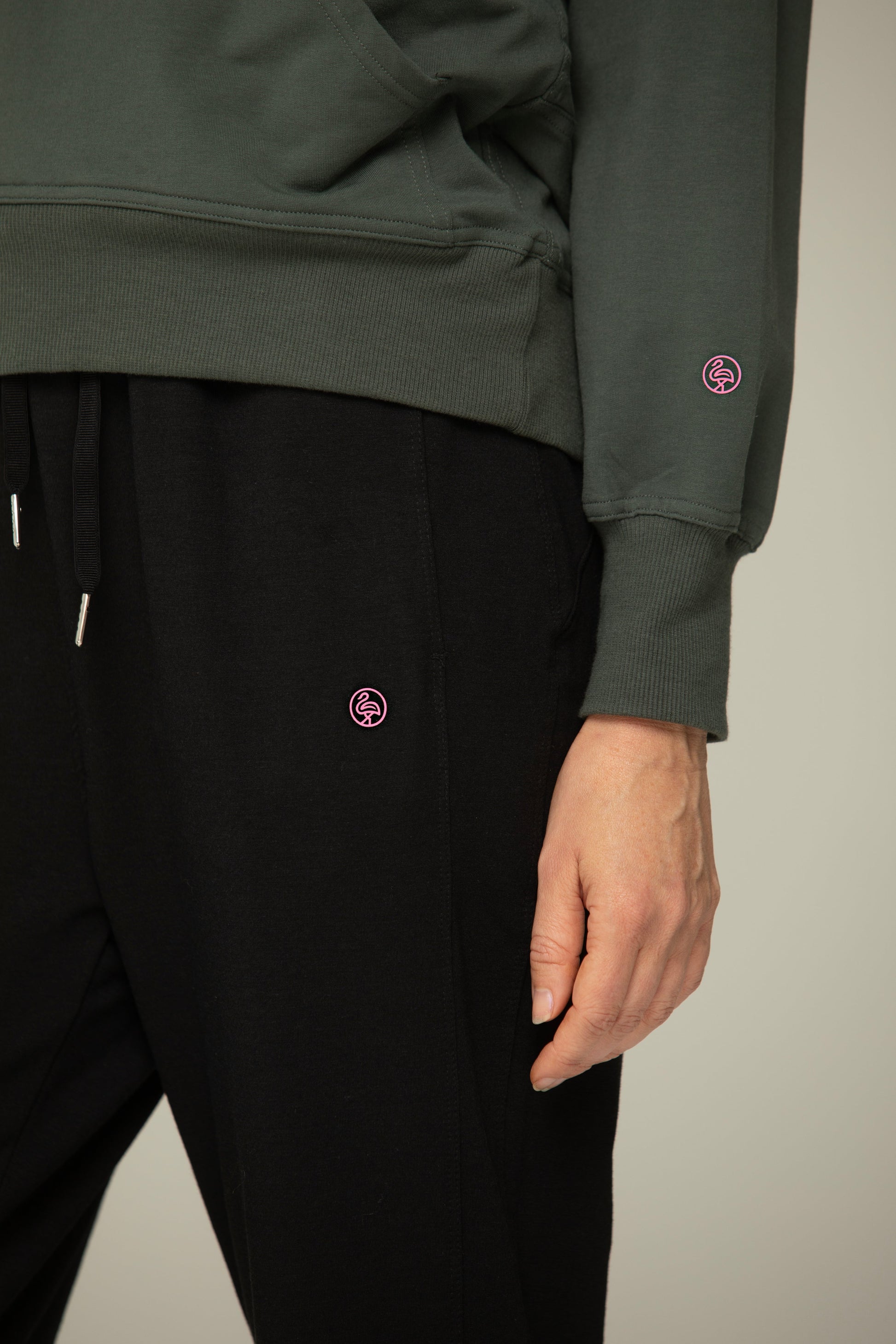 Helloday.us Chill Mode Oversized Sweatshirt with Hood in FOREST GREEN view 6 - Relaxed Fit - Sweatshirt Hood (top)