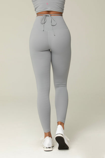 Helloday.us Day Dream No Front Seam Leggings in BLUEBERRY view 8 - Daydream Leggings (bottom)