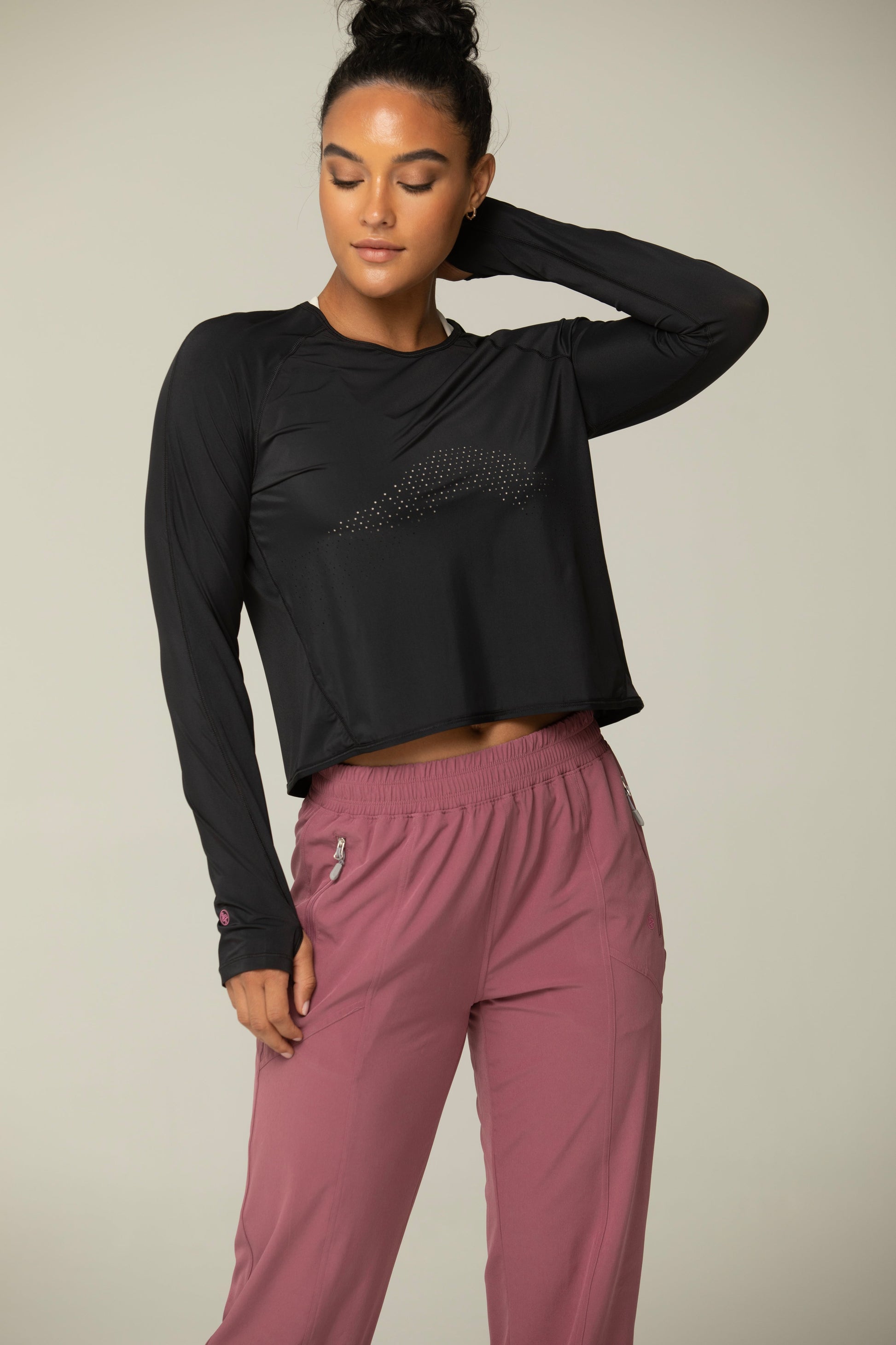Helloday.us Daybreak Lightweight Long Sleeve Workout Shirt – Thumbhole Sleeves & Split Hem in WHITE view 4 - Casual Office Ou