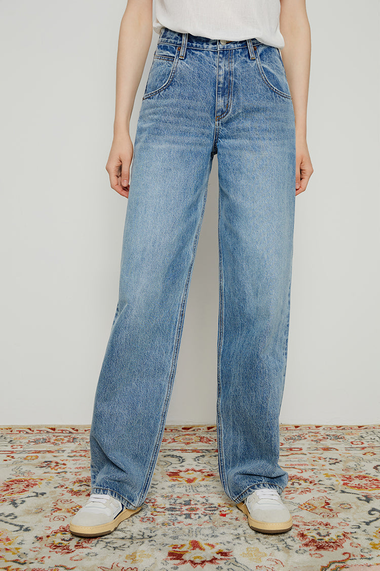 Hey Joanie 80's Utility Loose Jeans in Summertime Blues view 5 - Relaxed Fit - Hey Joanie Jeans Review (bottom)