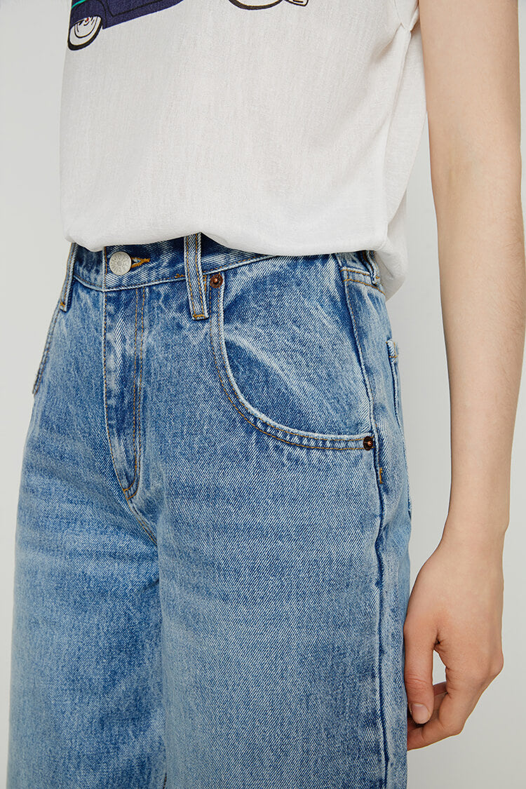 Hey Joanie 80's Utility Loose Jeans in Summertime Blues view 8 - Relaxed Fit - Hey Joanie Jeans Review (bottom)