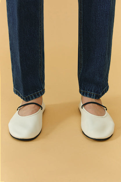 Hey Joanie Fifth Avenue Tapered Jeans in I Put A Spell On You view 10 - Hey Joanie Jeans Review (bottom)