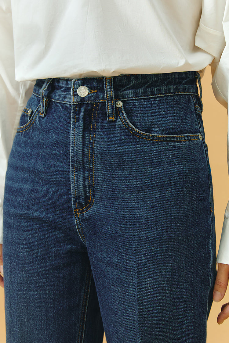 Hey Joanie Fifth Avenue Tapered Jeans in I Put A Spell On You view 8 - Hey Joanie Jeans Review (bottom)