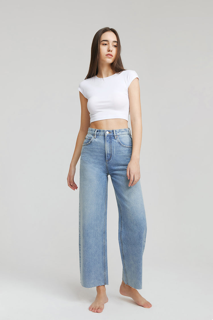 Hey Joanie Moon Curve Raw Hem Crop Jeans in The Boys of Summer view 2 - Hj129 Jeans (bottom)