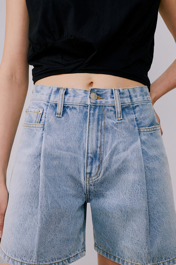 Hey Joanie the Pleated Fun Short in White view 10 (bottom)