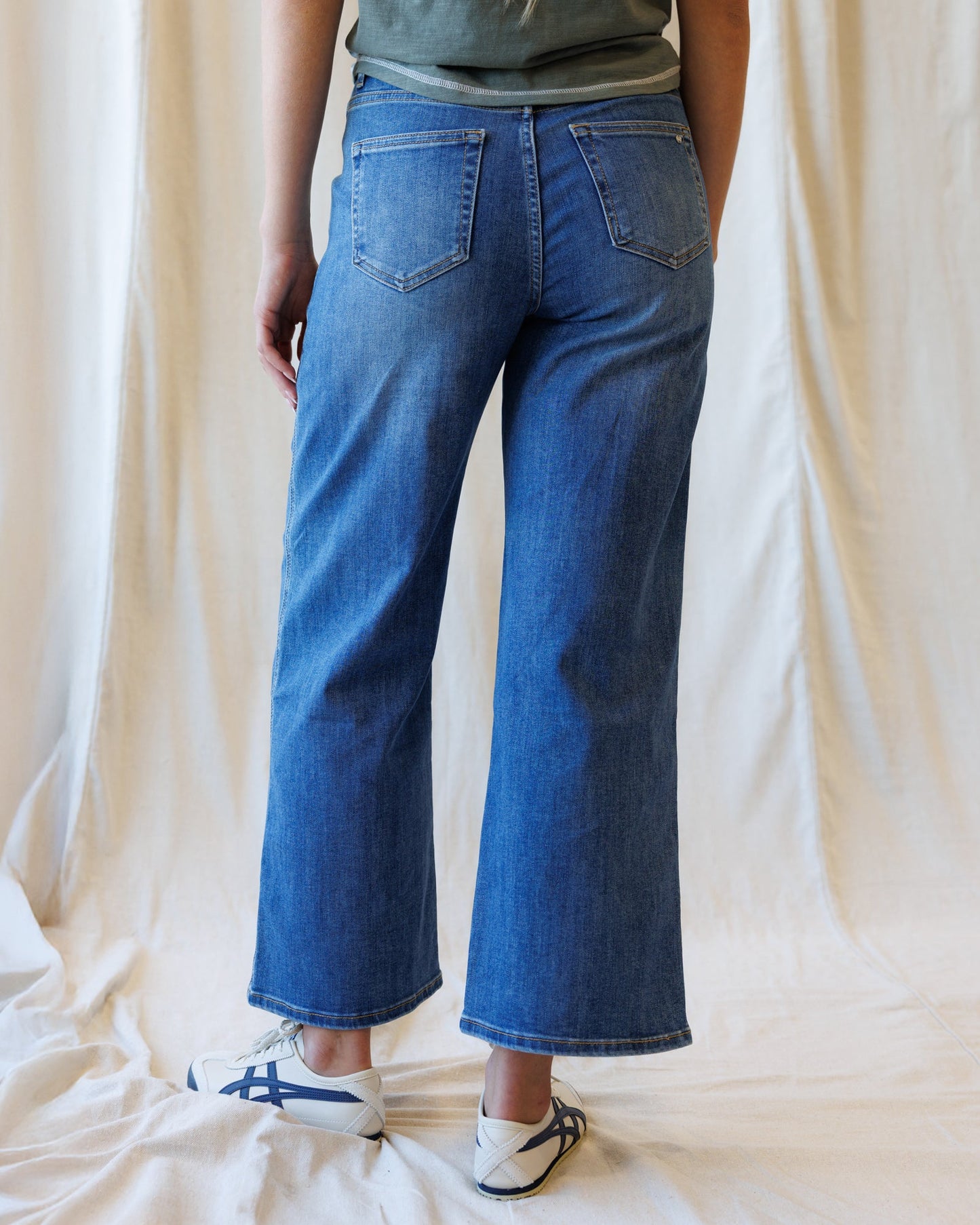 High Rise Seamed Wide Leg Ankle in 29 view 5 - High-Waisted - High Rise Ankle Jeans (bottom)