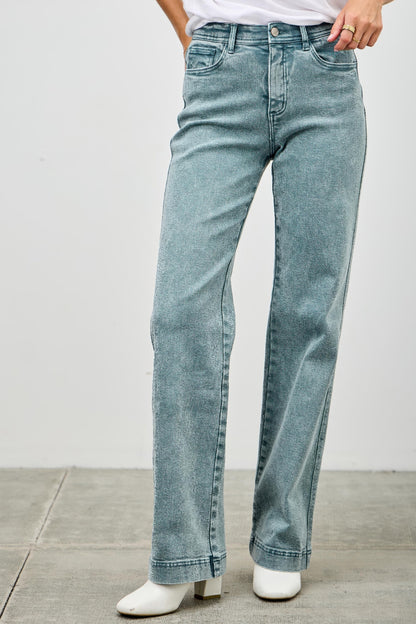 High Rise Slim Wide Straight in Acid green view 16 - High-Waisted - High Rise Straight Leg Jeans (bottom)
