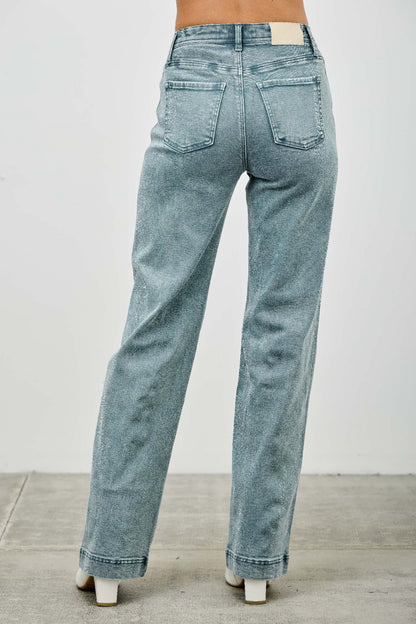 High Rise Slim Wide Straight in Bric red view 24 - High-Waisted - High Rise Straight Leg Jeans (bottom)