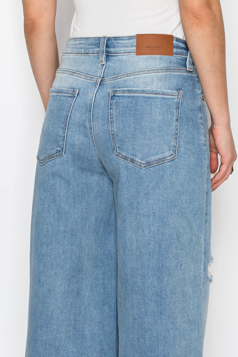 *hybrid Style* Ultra High Rise Relaxed Jort Jeans view 8 - High-Waisted (bottom)