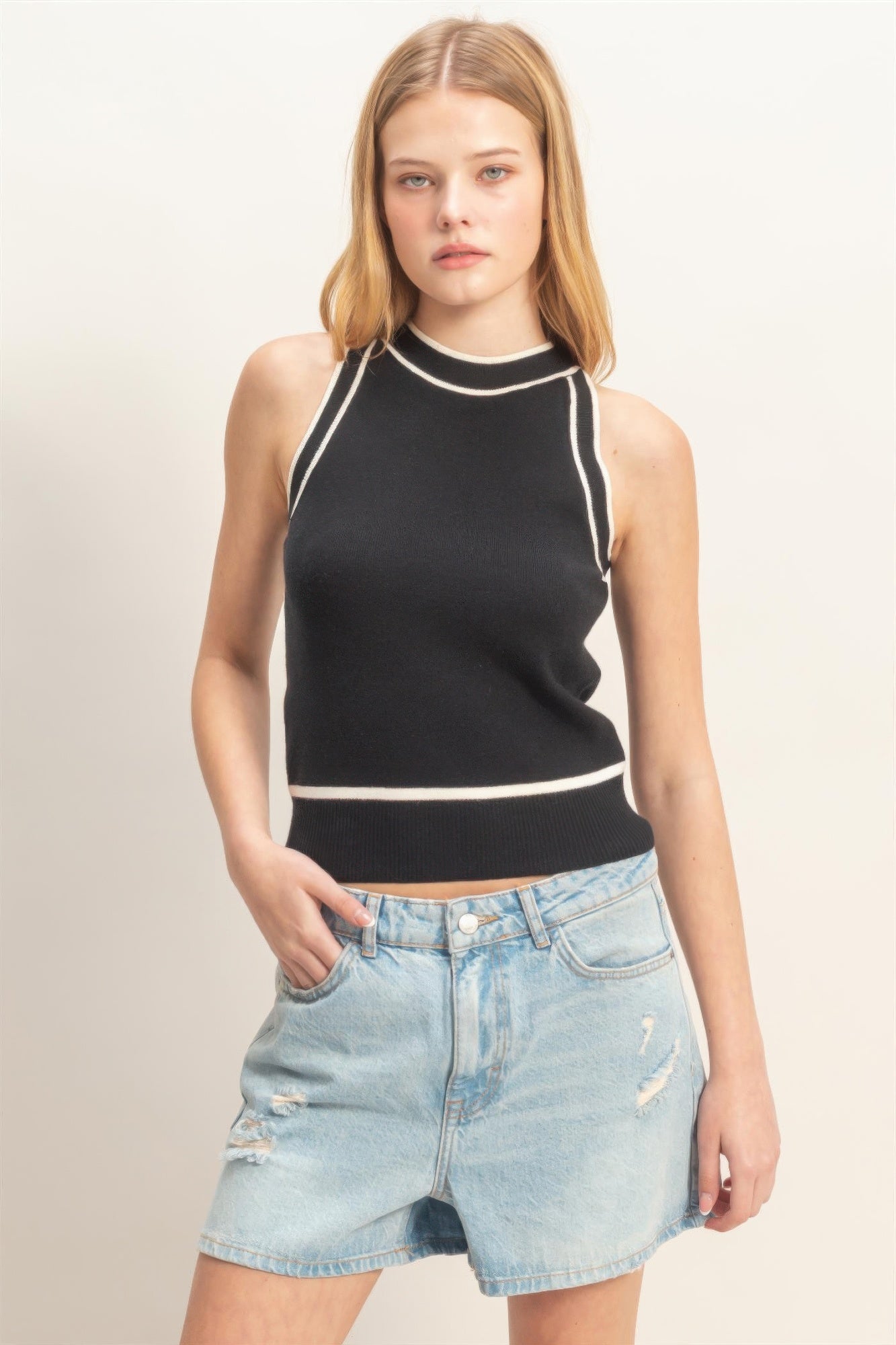 Hyfve Contrast Trim Sleeveless Ribbed Top view 9