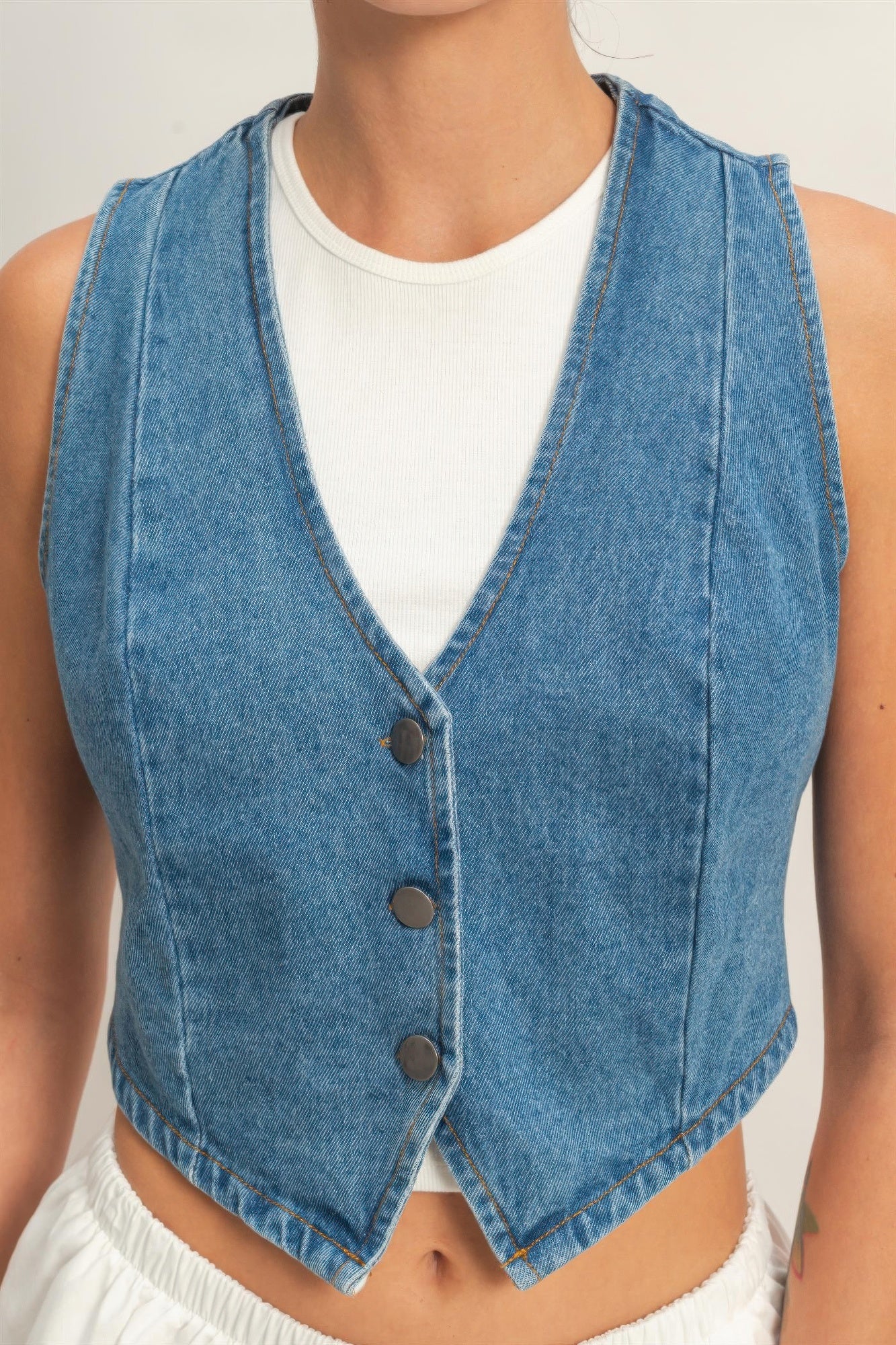 Hyfve V-neck Sleeveless Denim Vest view 4 - Sleeveless Denim Vest Women (bottom)