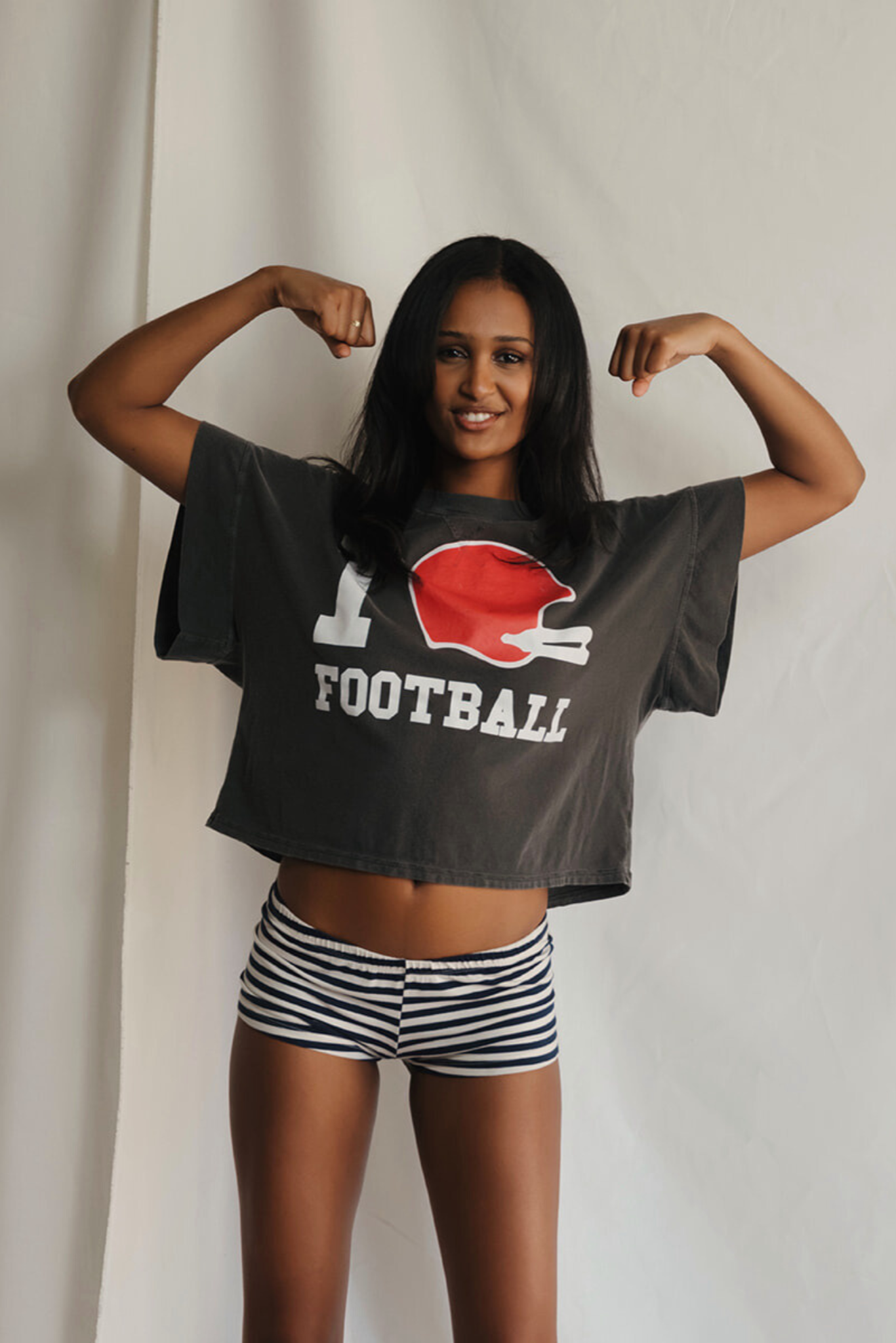 I Love Football in M view 3 - Love Football Player (piece)