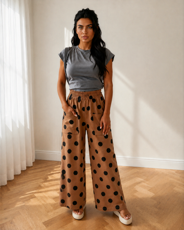Ivy Polka Dot Wide Leg Elastic Waist Casual Pants in M view 2 - Comfort Stretch - Pol Pink Pants (bottom)