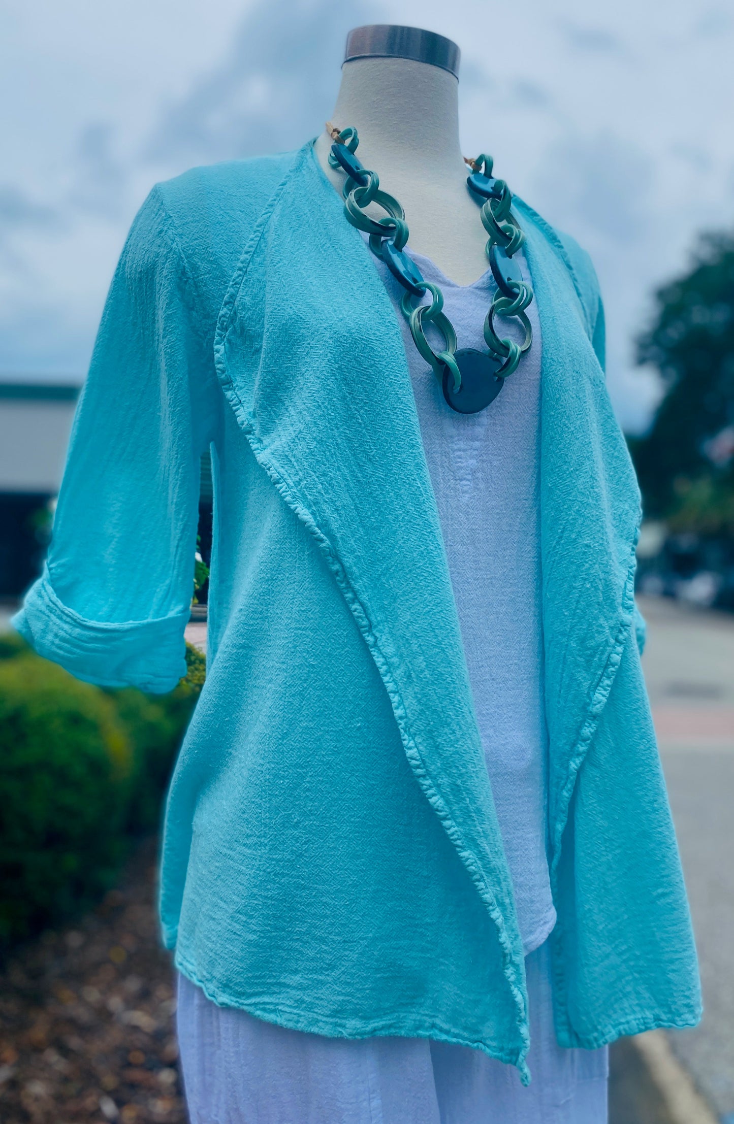 Jeanne Bolero Resort Wear Jacket 100% Cotton Gauze in 2 (L/XL) view 23 - Summer Outfit Idea - Gauze Jacket (bottom)
