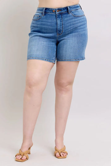 Judy Blue Full Size 2 Button Denim Shorts with Pockets plus Size - MeeeShop Women's Fashion