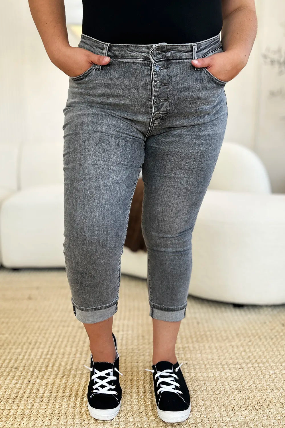 Judy Blue Full Size Button Fly High Waist Cuffed Capris - MeeeShop Women's Fashion