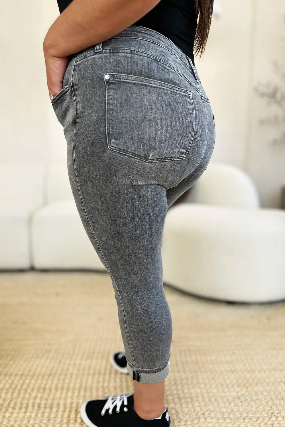 Judy Blue Full Size Button Fly High Waist Cuffed Capris - MeeeShop Women's Fashion