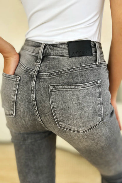 Judy Blue Full Size Button Fly High Waist Cuffed Capris - MeeeShop Women's Fashion