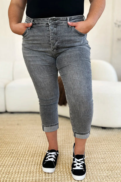 Judy Blue Full Size Button Fly High Waist Cuffed Capris - MeeeShop Women's Fashion
