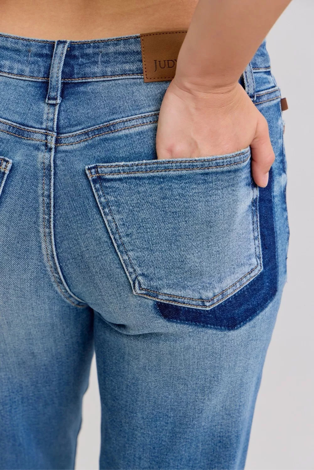 Judy Blue Full Size Mid Rise Bf Patch & Repair Destroy Release Hem Jeans plus Size - MeeeShop Women's Fashion
