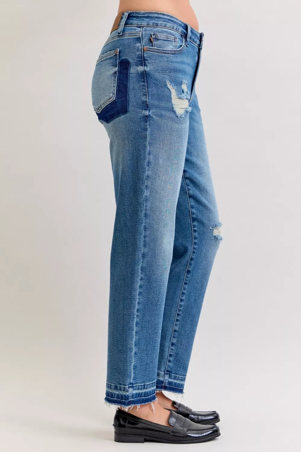 Judy Blue Full Size Mid Rise Bf Patch & Repair Destroy Release Hem Jeans plus Size - MeeeShop Women's Fashion