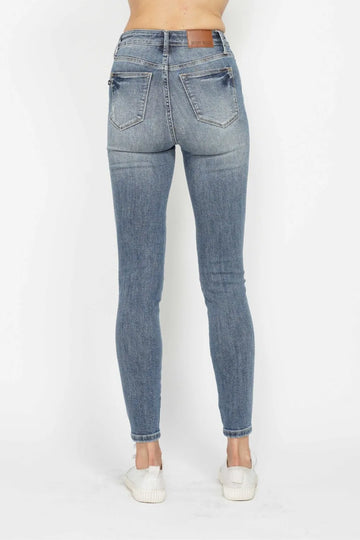 Judy Blue Full Size Tummy Control Contrast Wash Skinny Jeans - MeeeShop Women's Fashion
