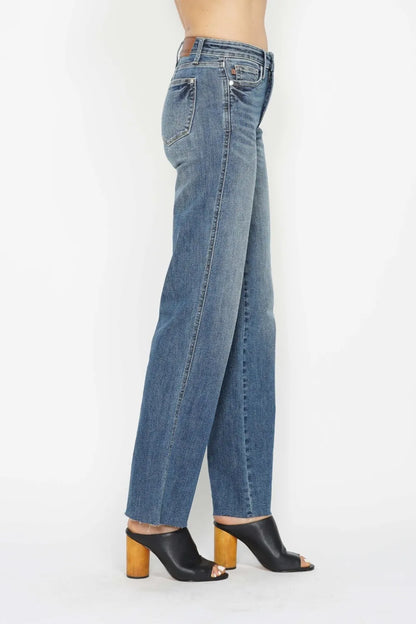Judy Blue Full Size Tummy Control Straight Jeans in Medium view 5 - Curvy Fit - Judy Blue Tummy Jeans (bottom)