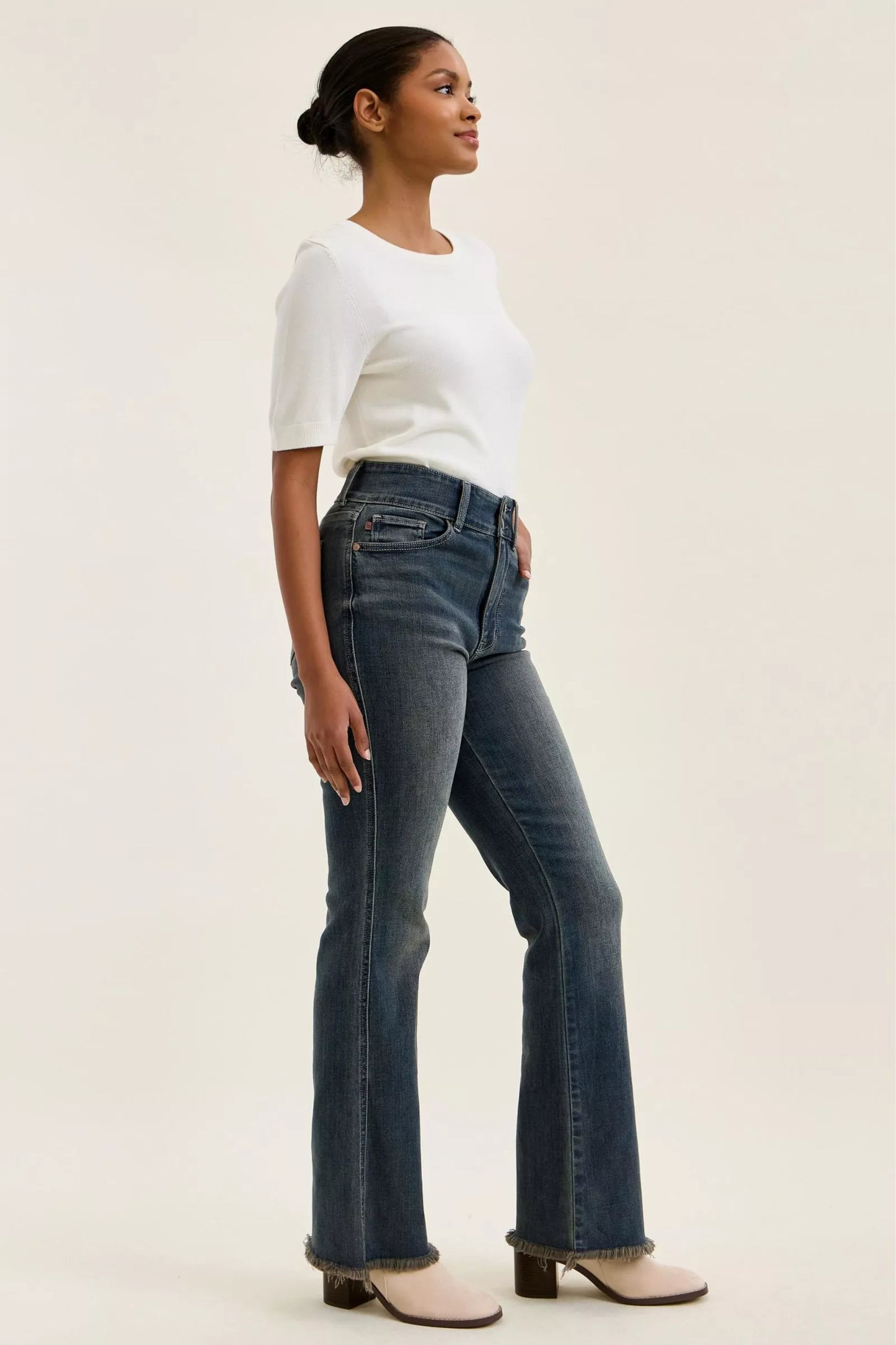 judy blue high Judy Blue High Waist Double Button Frayed Hem Jeans view 10 (bottom) - shop at us.meeeshop