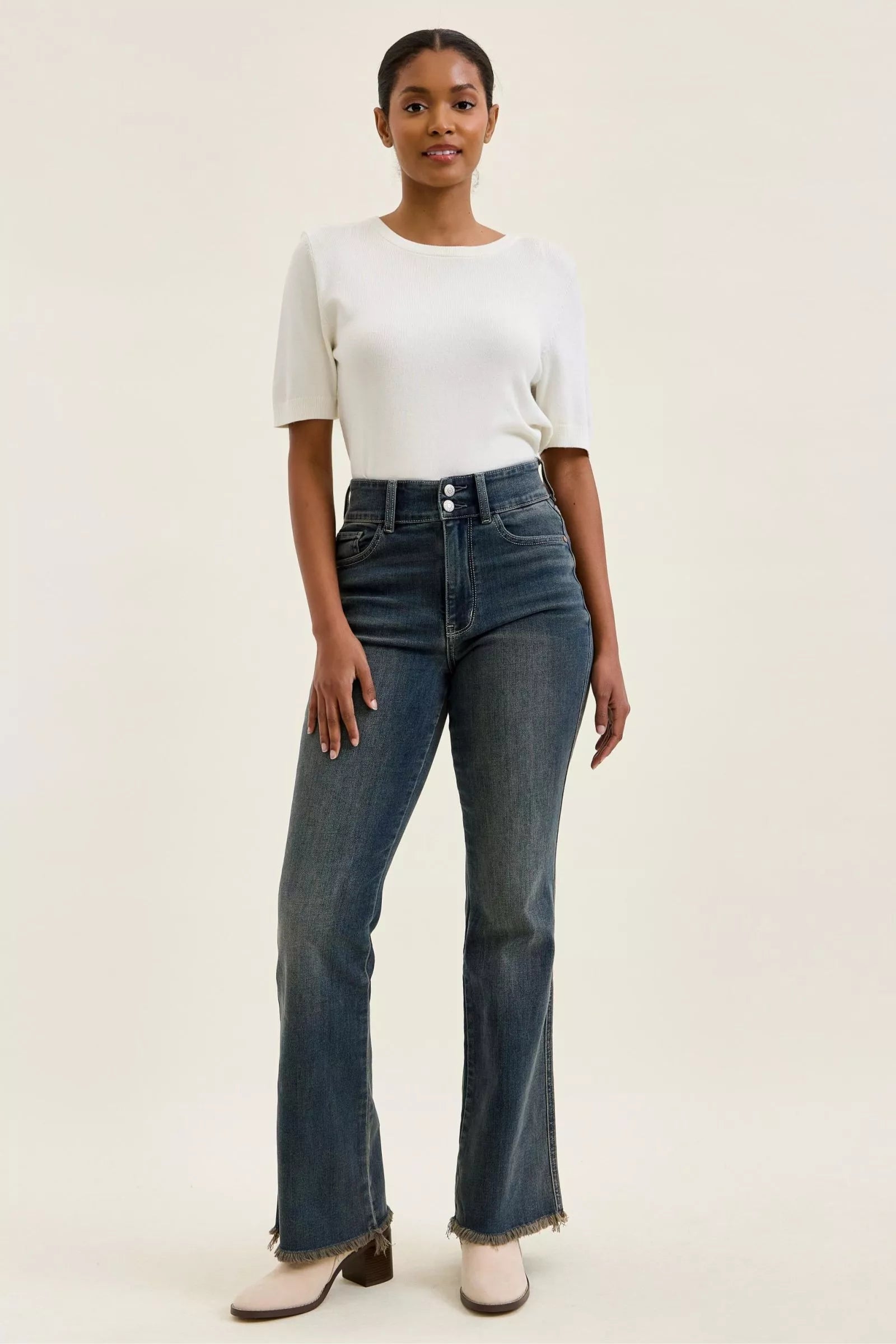 judy blue high Judy Blue High Waist Double Button Frayed Hem Jeans view 6 (bottom) - shop at us.meeeshop