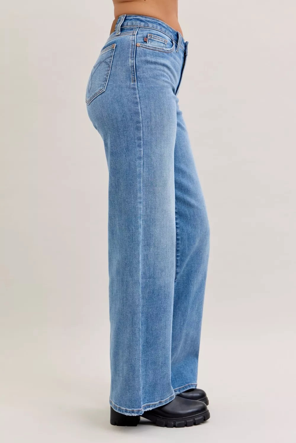 Judy Blue Mid Rise Retro Wide Leg Jeans MD view 3 (bottom) - judy jeans, judy leg jeans, judy blue mid  - shop at us.meeeshop